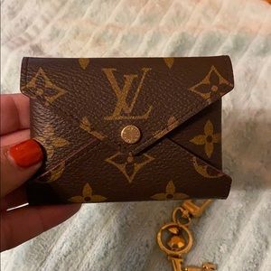 *traded* Louis Vuitton Kirigami